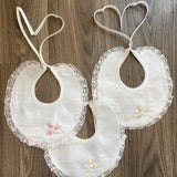 Bavetta In Lino E Pizzo Con Ricamo Neonato/a LA SARTORIA DEI PICCOLI L1076