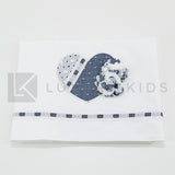 Lenzuolo Per Carrozzina In Cotone Bianco Con Bordo In Denim Neonata La Sartoria Dei Piccoli LL757 - LA SARTORIA DEI PICCOLI - LuxuryKids