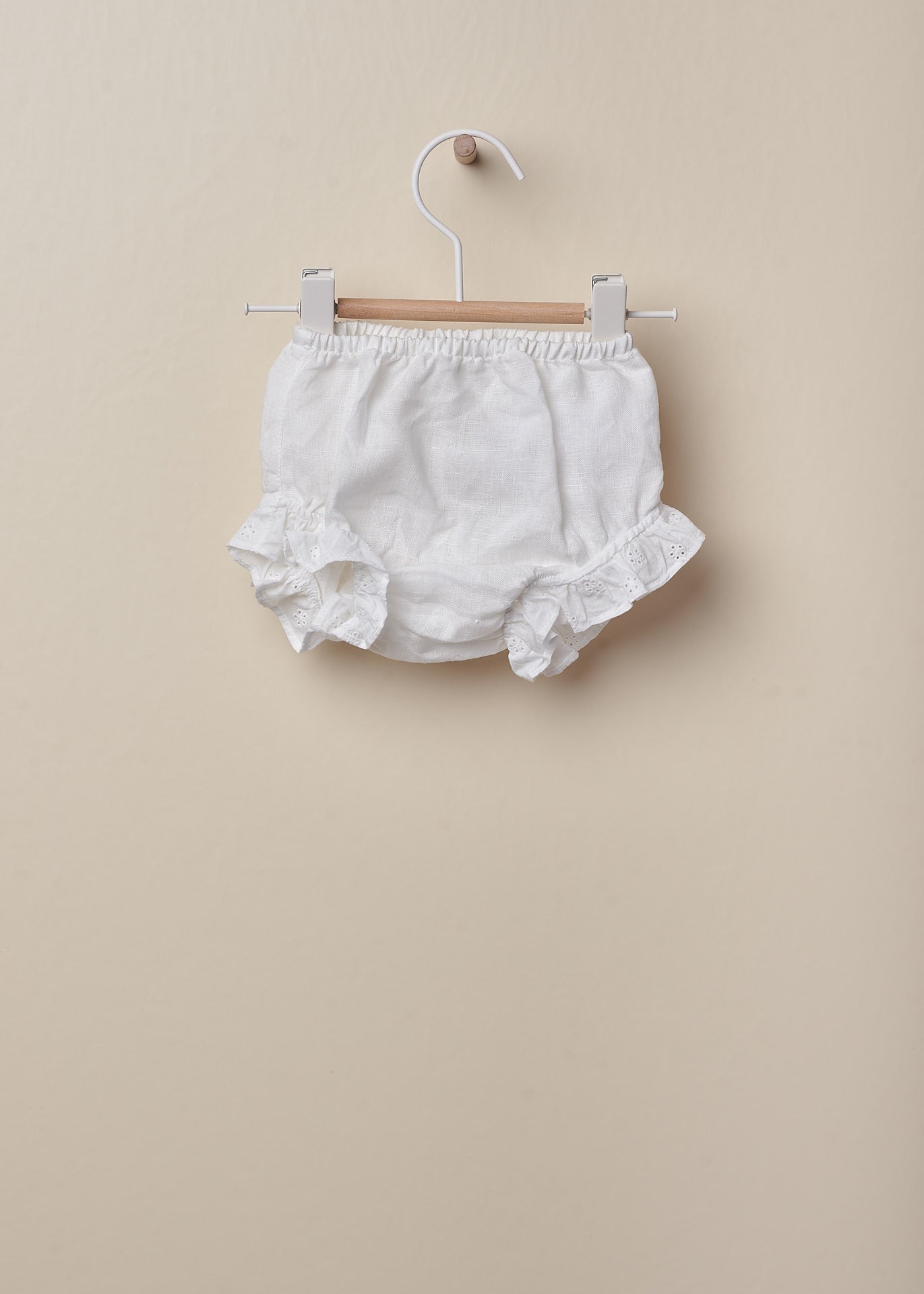Culotte In Lino Bianco Con Ruches In Pizzo San Gallo Neonata WEDOBLE 07721B - WEDOBLE - LuxuryKids