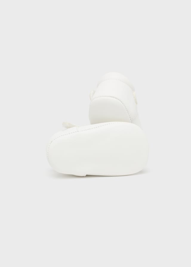 Scarpe Da Culla In Ecopelle Con Velcro Neonato MAYORAL 9621 - MAYORAL - Luxury Kids
