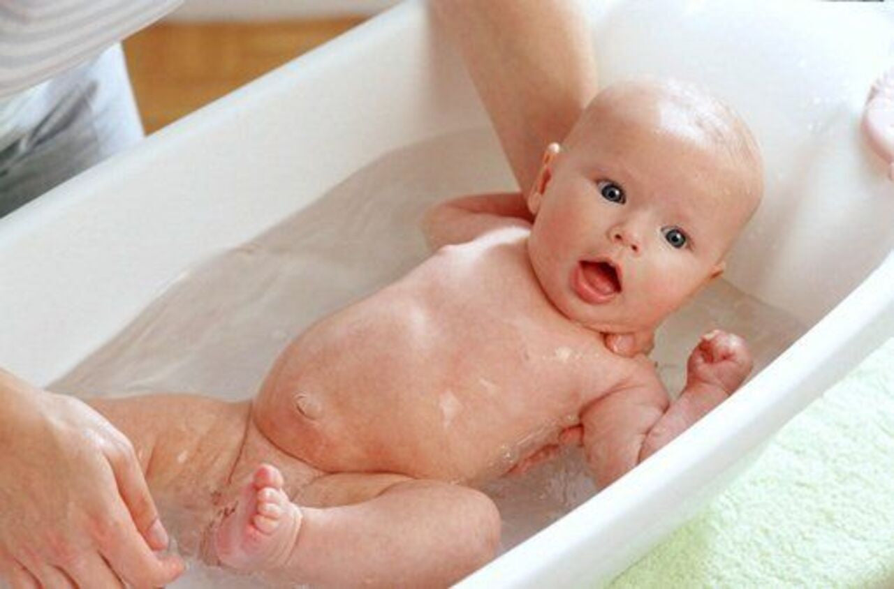 Bagnetto del neonato consigli e curiosità