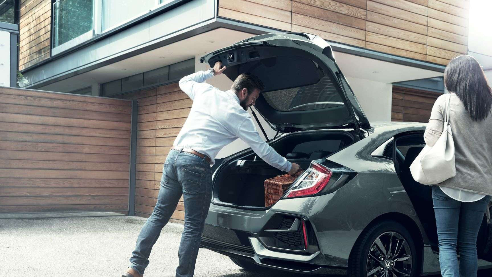 Come scegliere l'auto per la famiglia?