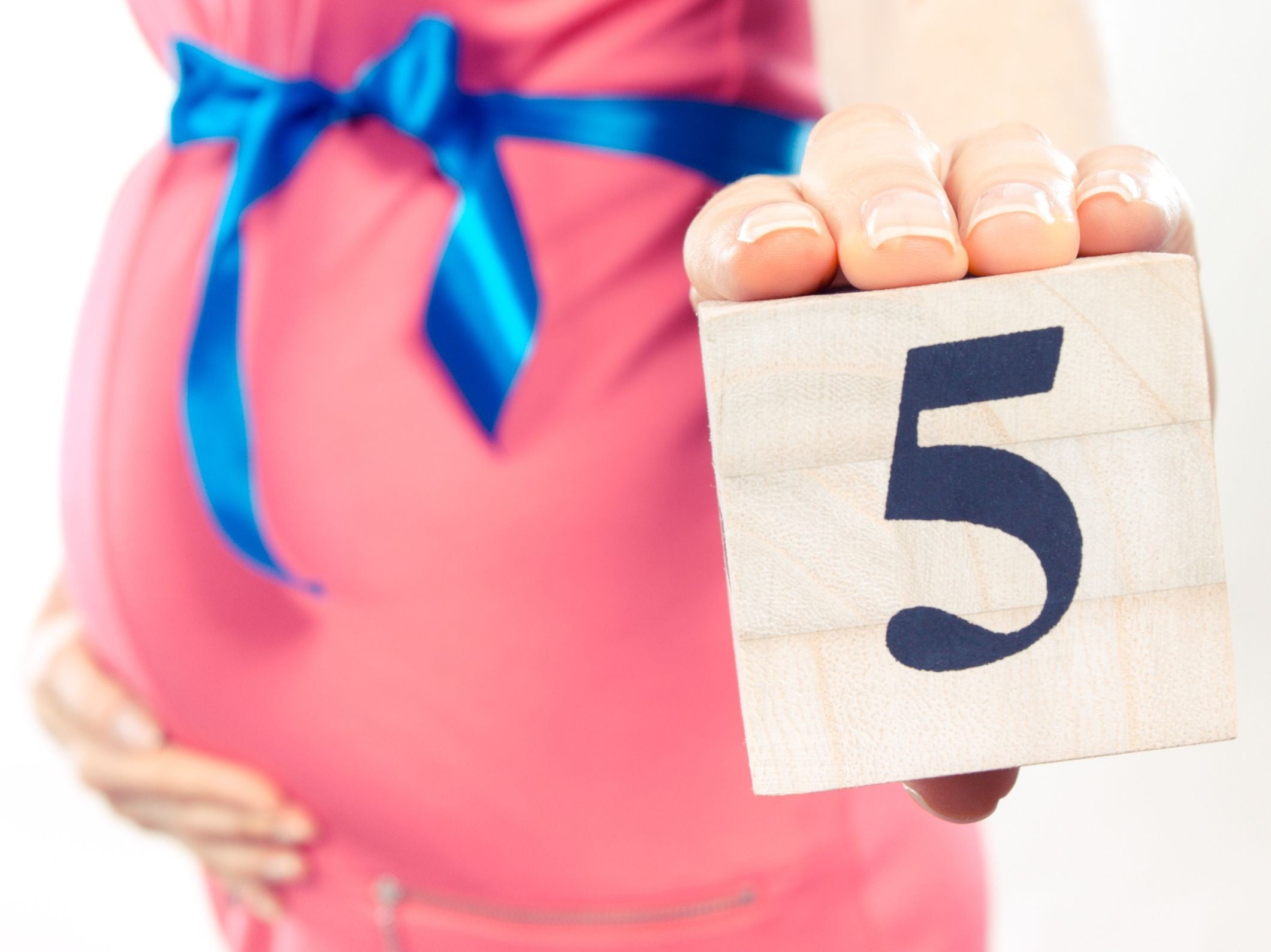 Quinto mese di gravidanza:tutto quello che c'è da sapere.