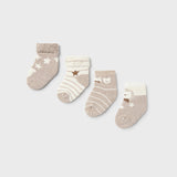 Set mit 4 warmen Socken aus Bio-Baumwolle für Neugeborene MAYORAL 9653