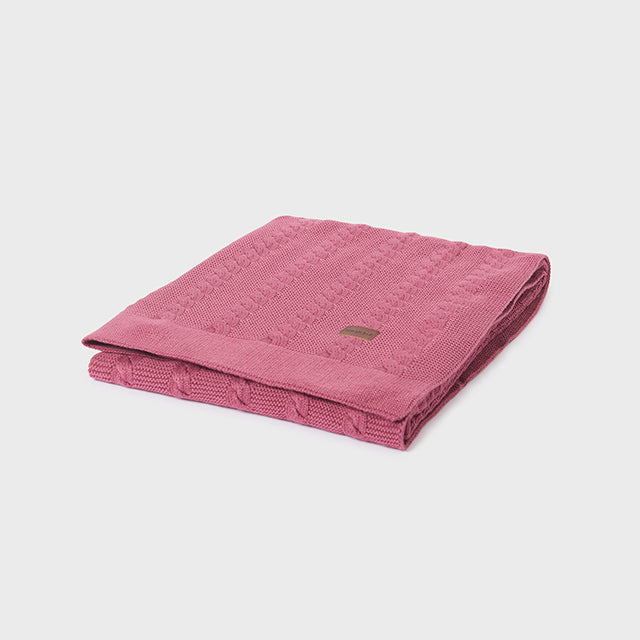 Warme Baumwolldecke mit Zöpfen für Neugeborene MAYORAL 19320