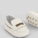 Scarpe Da Culla Modello Mocassino In Ecopelle Panna Neonato MAYORAL 9145