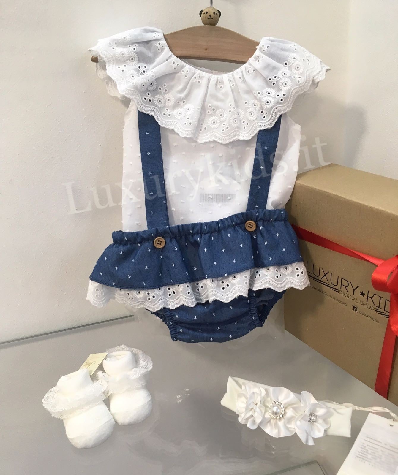 Completo camicia Con Salopette Bianco Neonata Fina Ejerique P18A2106 - Fina Ejerique - LuxuryKids