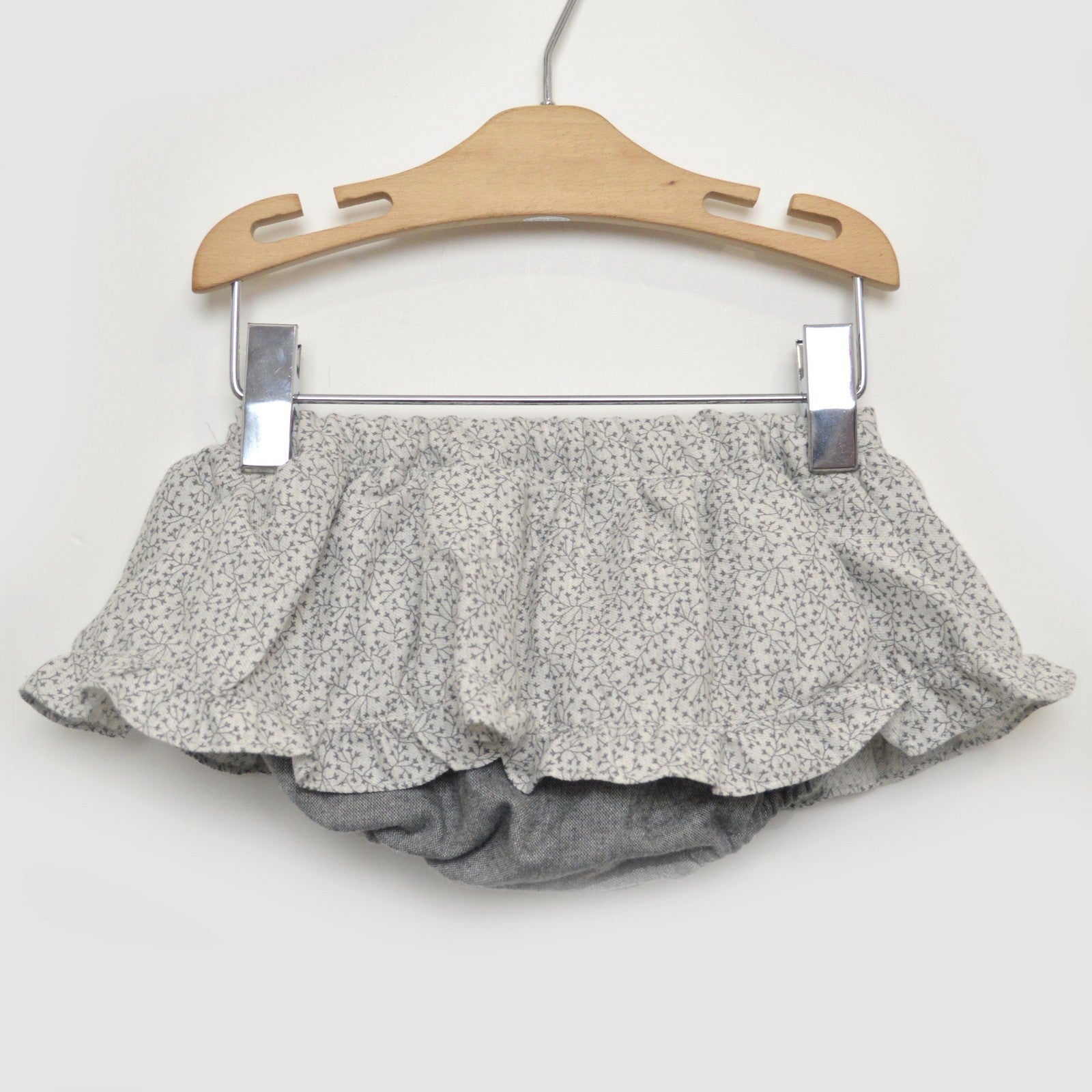 Completo con culotte e blusa Grigio Neonata TARTALETA A3219 - TARTALETA - LuxuryKids