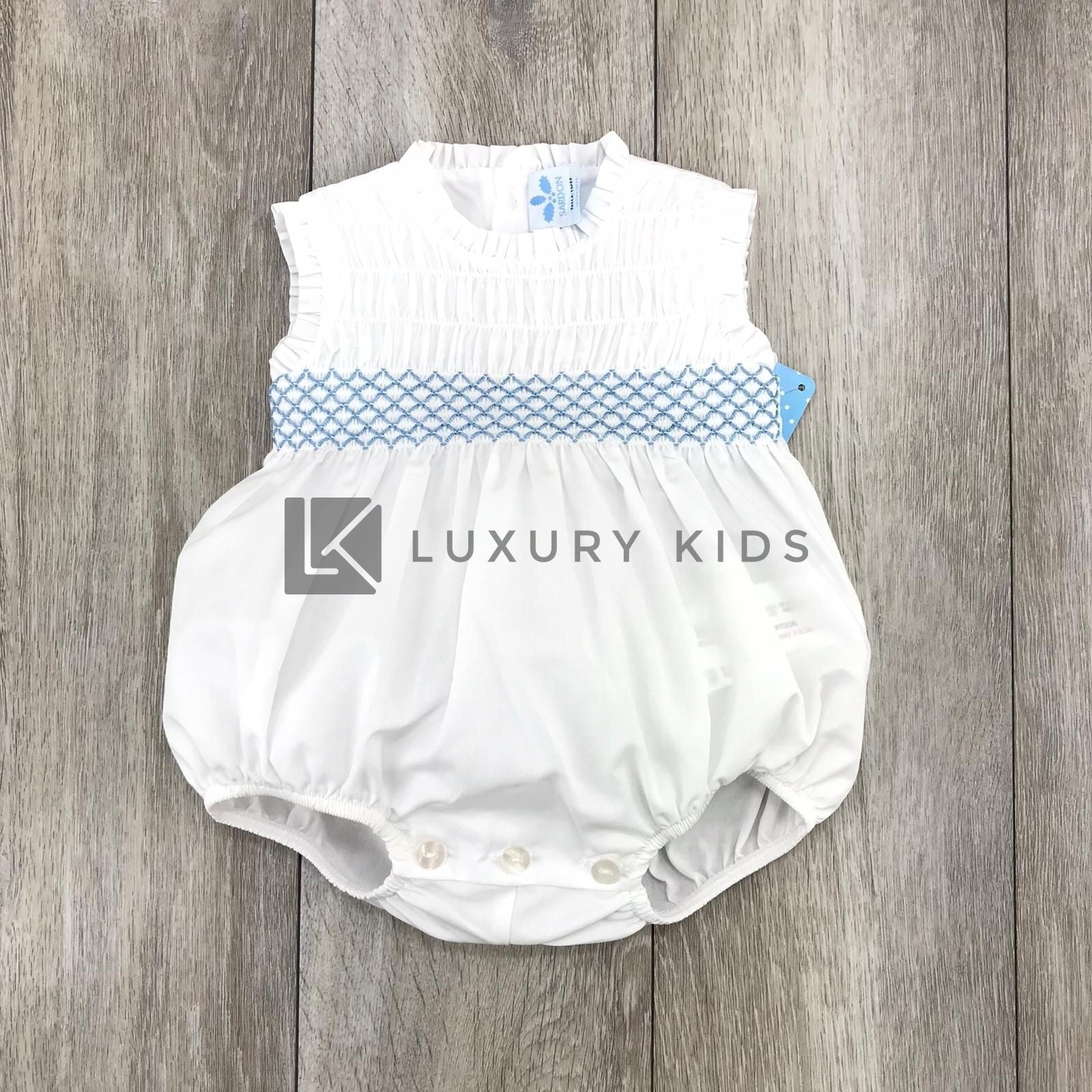 Pagliaccetto In Cotone Smanicato Bianco Con Punto Smock Neonato-a Sardon LA405 - SARDON - LuxuryKids