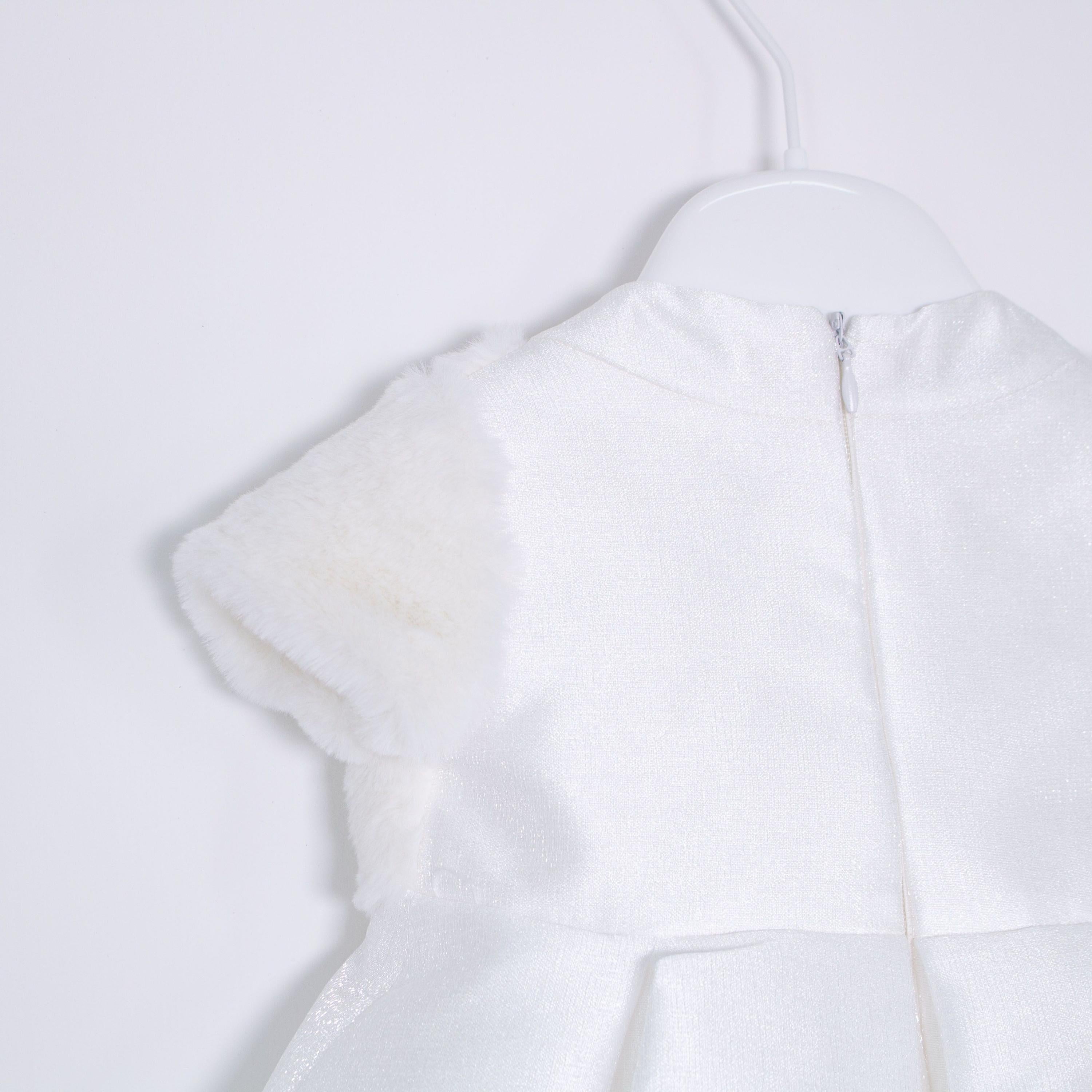 Abito Battesimale Cerimonia Elegante Raso Con Corpetto In Pelliccia Neonata ALESSANDRO MARTINEZ AM1116 - ALESSANDRO MARTINEZ - LuxuryKids