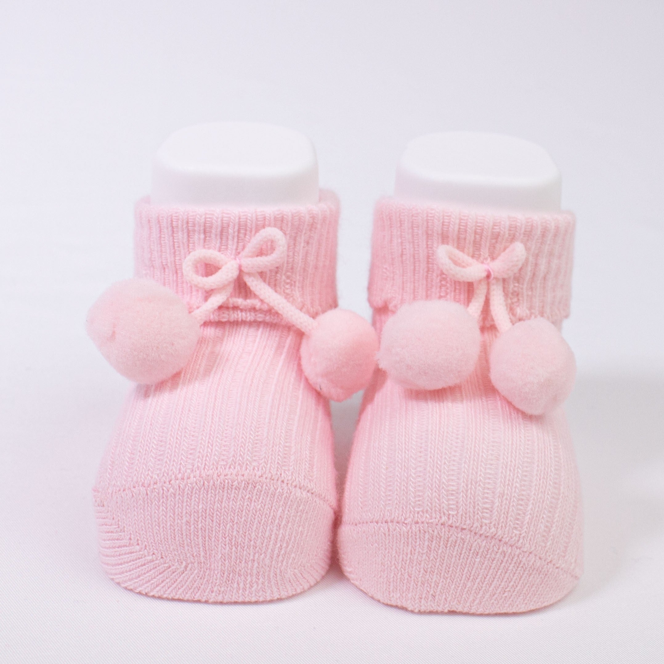 Calzino Scarpetta In Caldo Cotone Costine Con Pompon Neonati CARLOMAGNO 2839 - CARLOMAGNO - LuxuryKids