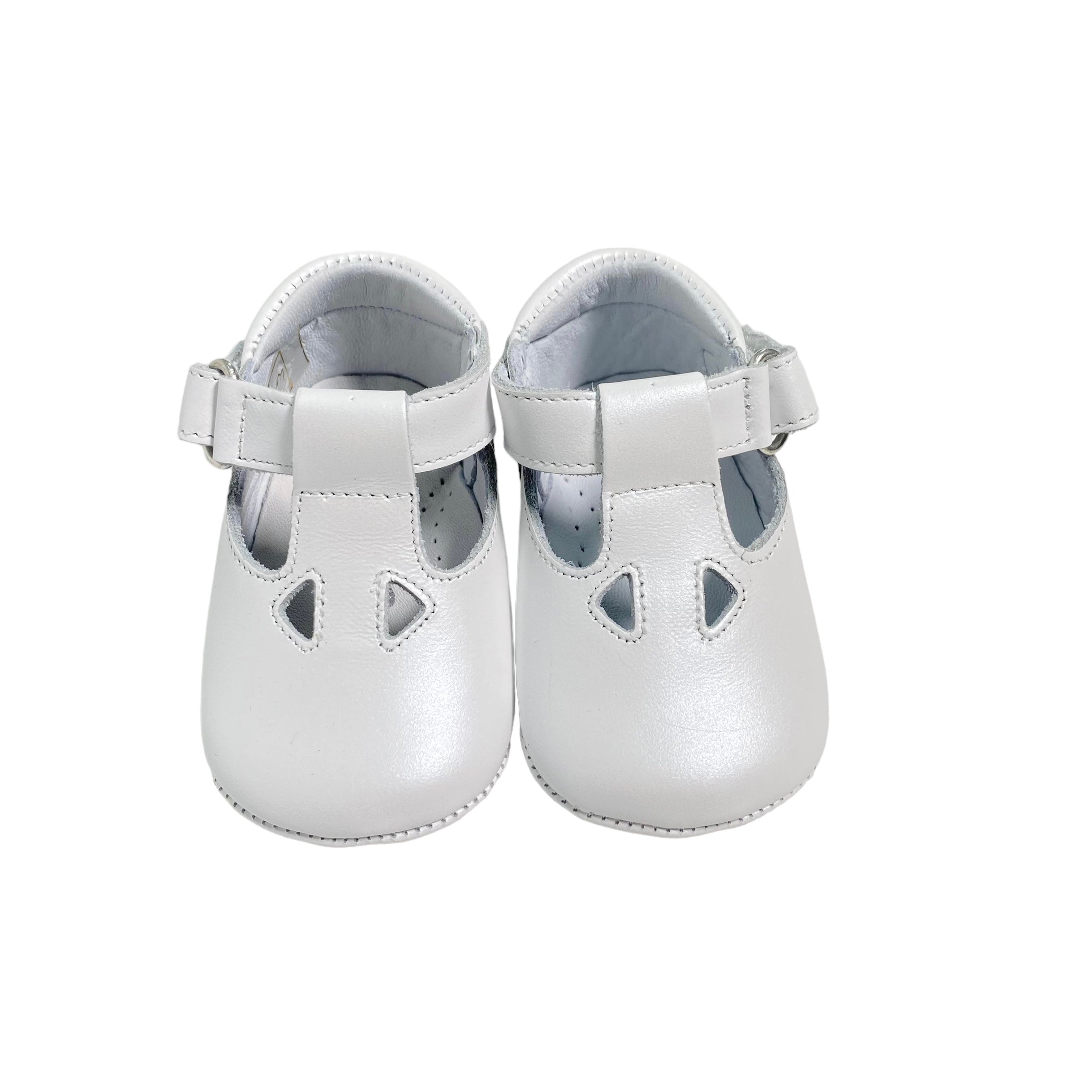 Scarpe Da Culla In Pelle Satinata Con Occhielli Neonato PANYNO A2414S - PANYNO - Luxury Kids
